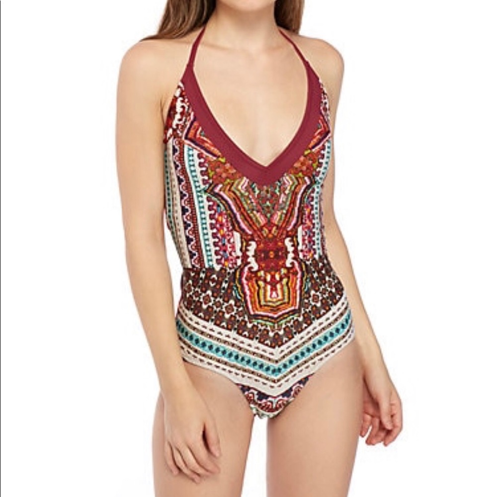 Wonderly swim suit NWT